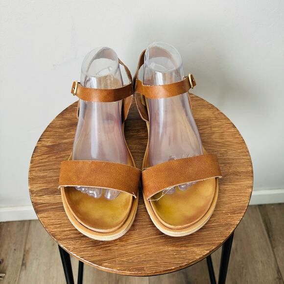 Me Too Fran Brown Leather Gladiator Sandals Women’s Size 10 - Picture 6 of 13